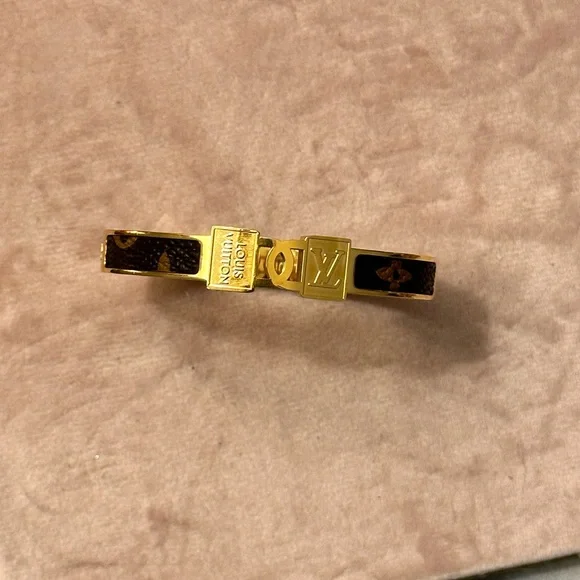 Designer gold plated bangle